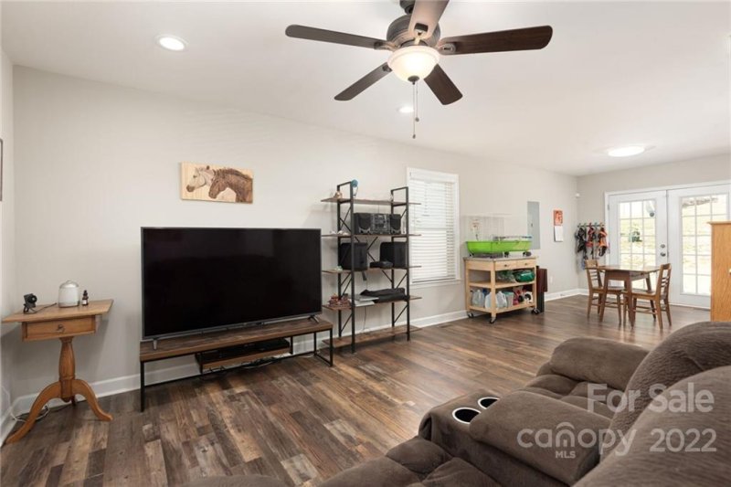 Property image 3 at 3812 Branding Iron Drive, Gastonia, NC 28052