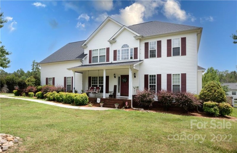 Property image 2 at 409 Galliant Fox Court, York, SC 29745