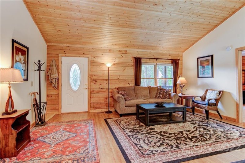 Property image 2 at 117 Jasmin Drive, Lake Lure, NC 28746