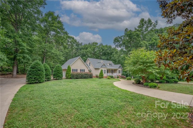 Property image 3 at 230 Washburn Lane, Rutherfordton, NC 28139