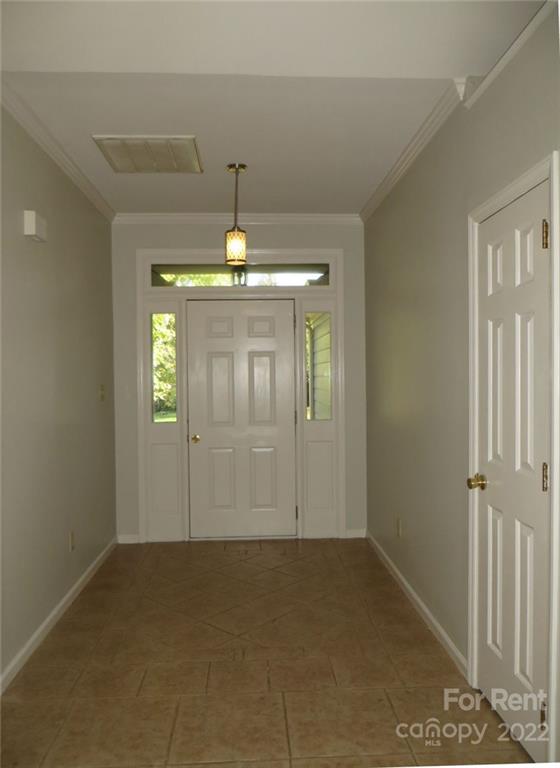 Property image 4 at 14016 Carriage Lake Drive, Charlotte, NC 28273