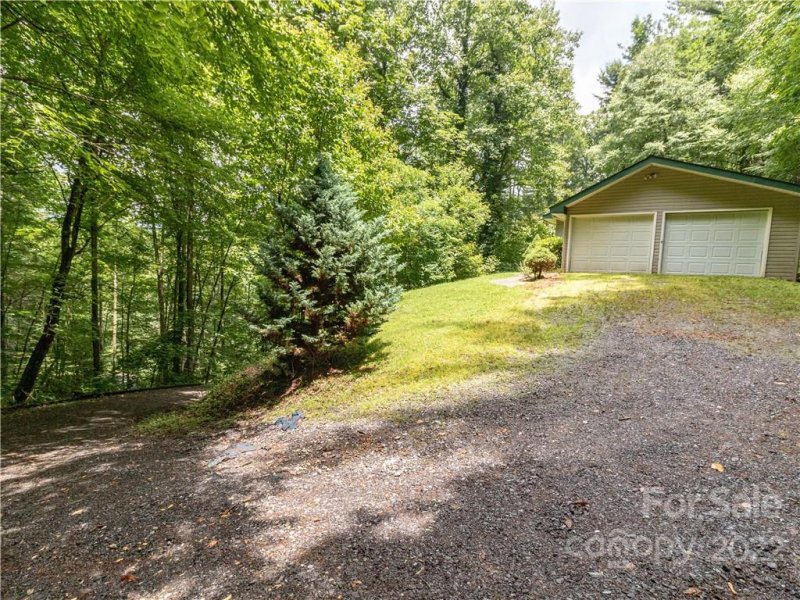 Property image 3 at 408 Moonshine Mountain Road, Burnsville, NC 28714