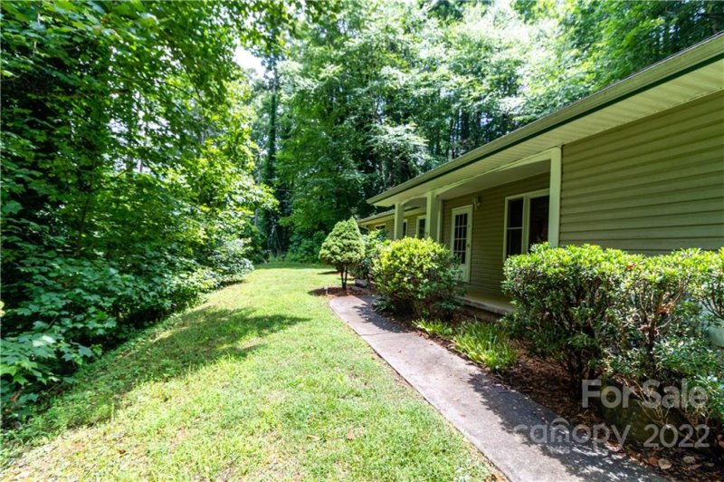 Property image 5 at 408 Moonshine Mountain Road, Burnsville, NC 28714