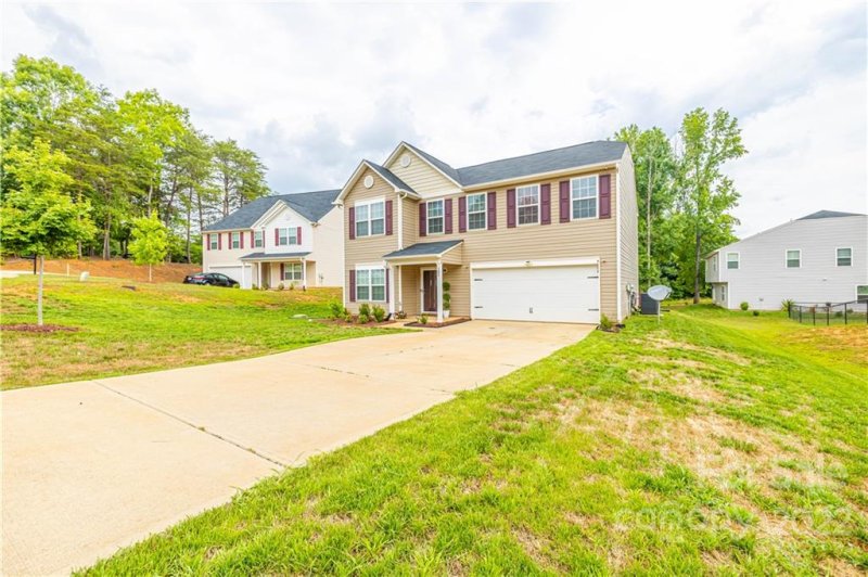 Property image 3 at 102 Buck Landing, Shelby, NC 28150