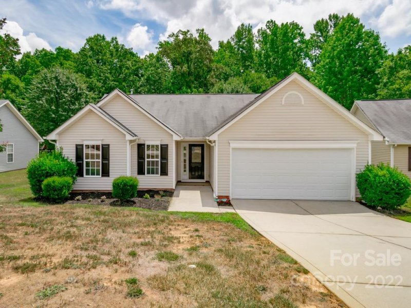 1329 Spring View Court