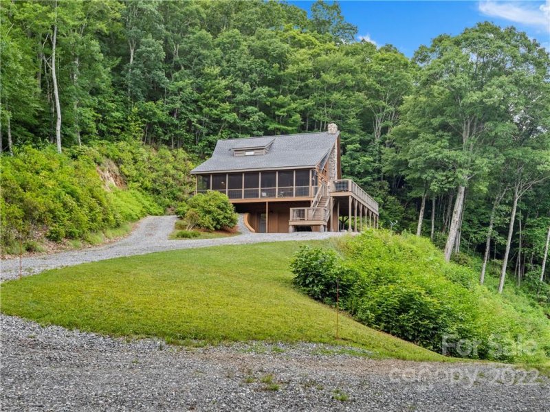Property image 2 at 276 Option Ridge Lane, Sylva, NC 28779