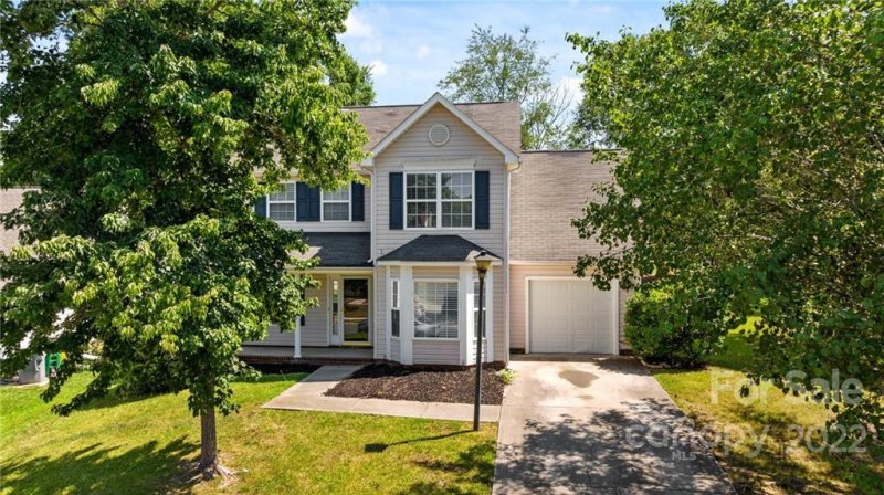 Property image 4 at 8821 Cameron Spring Road, Charlotte, NC 28214