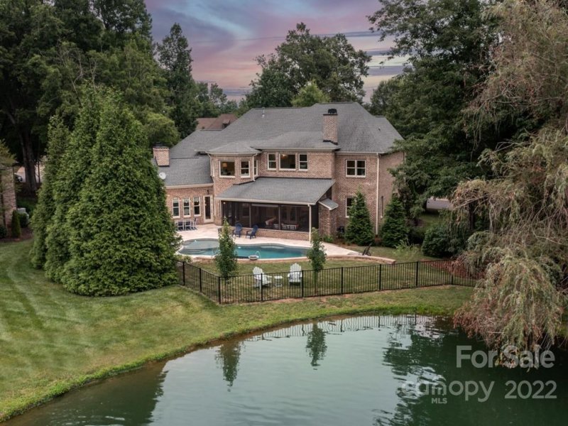 Property image 3 at 626 Beauhaven Lane, Waxhaw, NC 28173