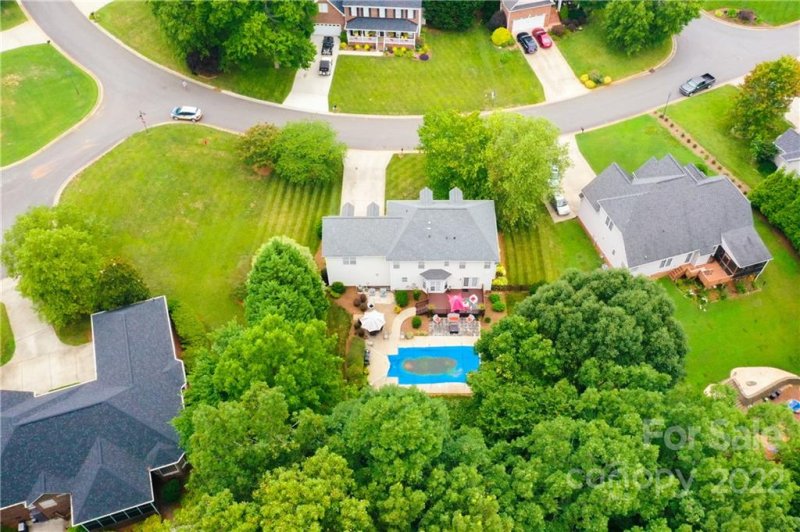 Property image 3 at 1818 Abbotsford Court, Gastonia, NC 28056