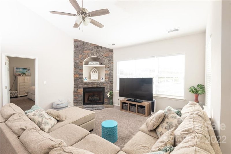 Property image 3 at 917 Murphy Court, Fort Mill, SC 29715