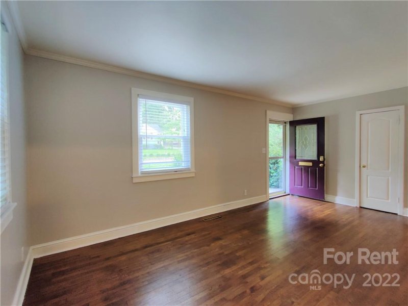 Property image 3 at 3417 Draper Avenue, Charlotte, NC 28205