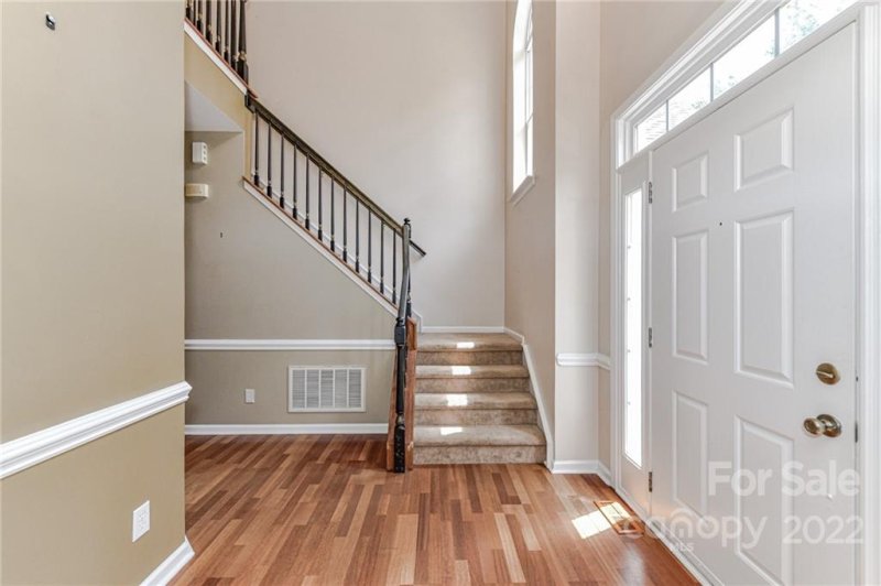 Property image 4 at 8709 Huntland Court, Charlotte, NC 28277