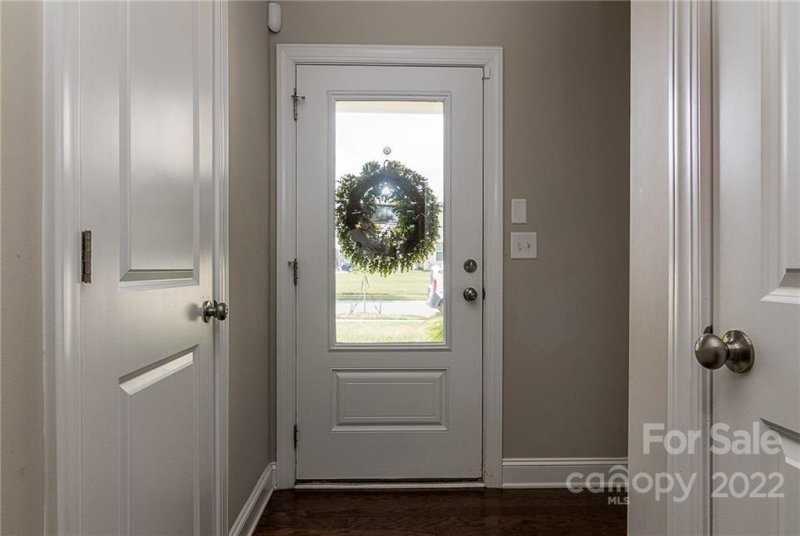 Property image 5 at 137 Martingale Avenue, Mooresville, NC 28115