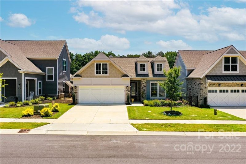 Property image 4 at 3015 Laney Pond Road, Matthews, NC 28104