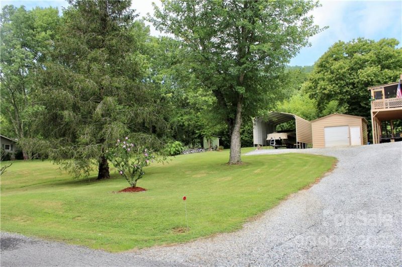 Property image 5 at 198 Cashdon Drive, Mills River, NC 28759