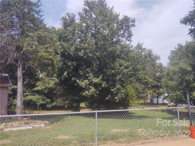 Property image 4 at 115 Melissa Lane, Forest City, NC 28043