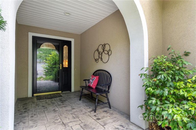 Property image 2 at 16 Stonebridge Drive, Asheville, NC 28805