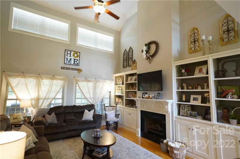 Property image 4 at 435 Crowders Bluff Court, Clover, SC 29710