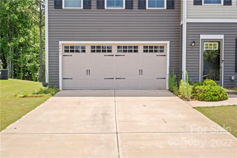 Property image 3 at 2463 Willow Pond Lane, Concord, NC 28025