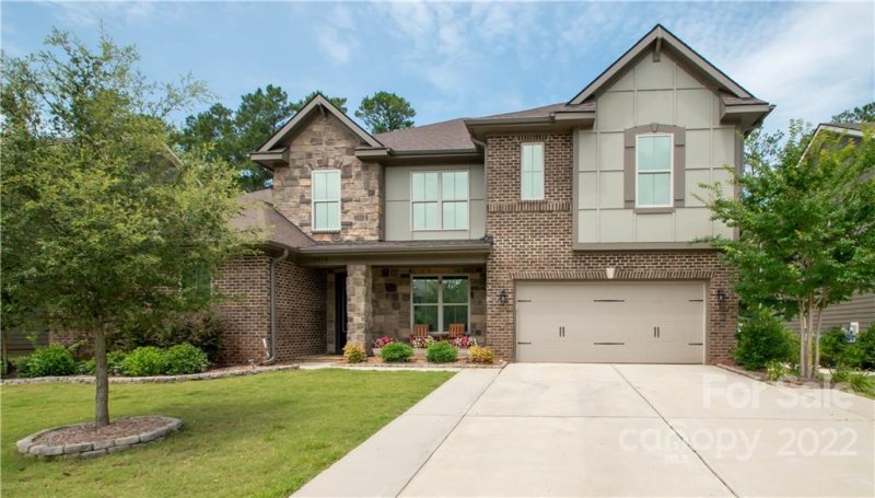 4012 Thames Circle
