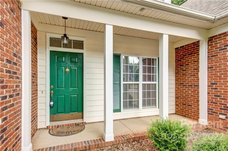 Property image 4 at 9410 Olivia Lane, Charlotte, NC 28277