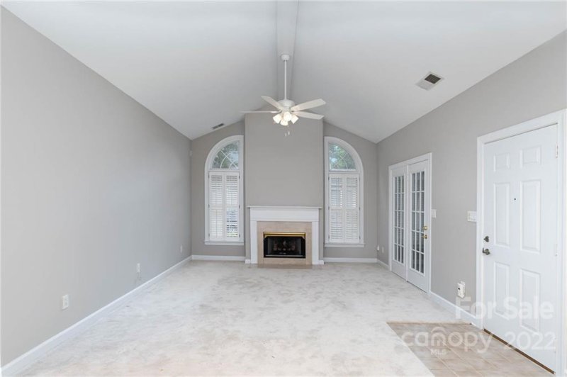 Property image 4 at 11348 Olde Turnbury Court, Charlotte, NC 28277