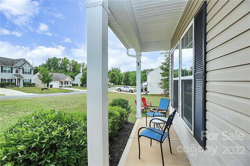 Property image 3 at 1566 Glenbar Court, Clover, SC 29710