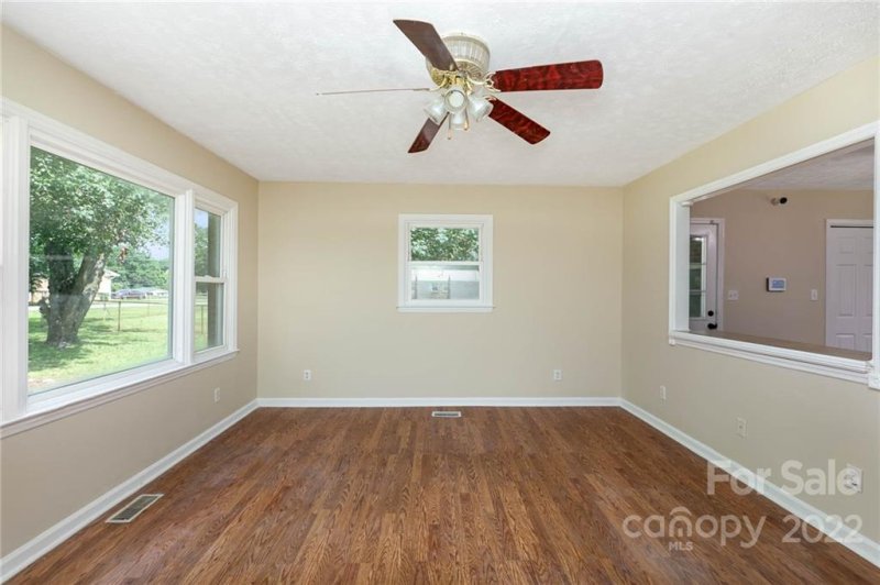 Property image 3 at 1624 Rhonda Drive, Gastonia, NC 28054