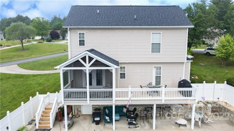 Property image 5 at 100 N River Glen Drive, Morganton, NC 28655