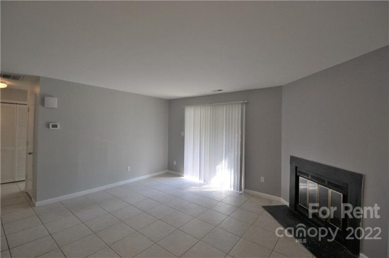 Property image 3 at 9629 Vinca Circle, Charlotte, NC 28213