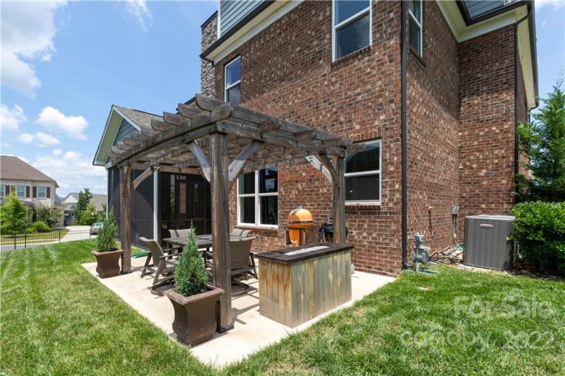 Property image 4 at 2063 Brownwich Drive, Fort Mill, SC 29708