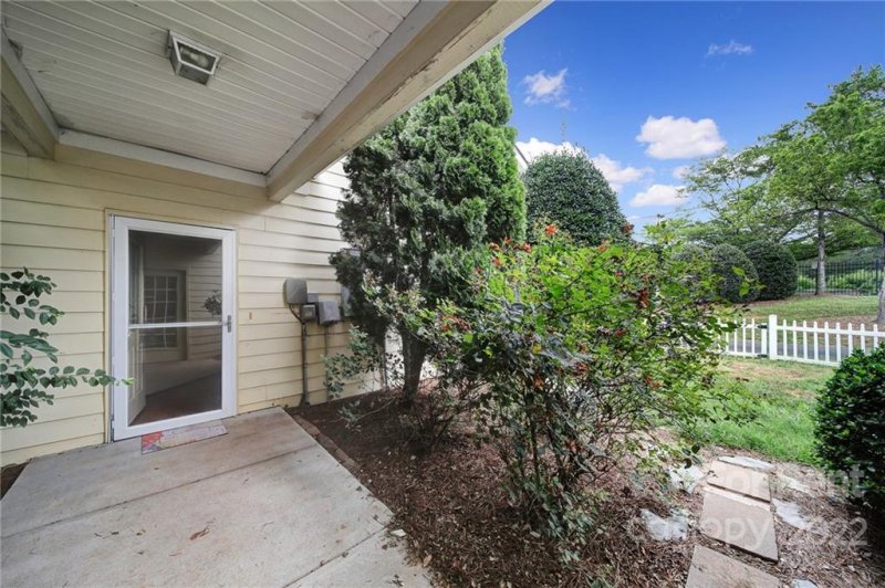 Property image 4 at 9911 Bishops Gate Boulevard, Pineville, NC 28134
