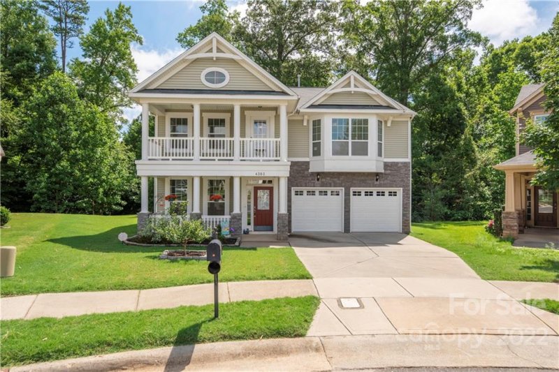 4303 Connestee Court