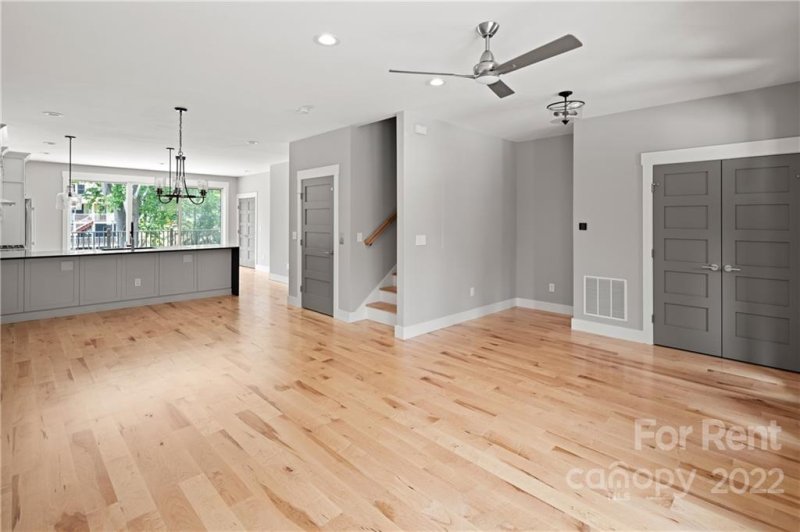 Property image 4 at 223 Broadway Street, Asheville, NC 28804