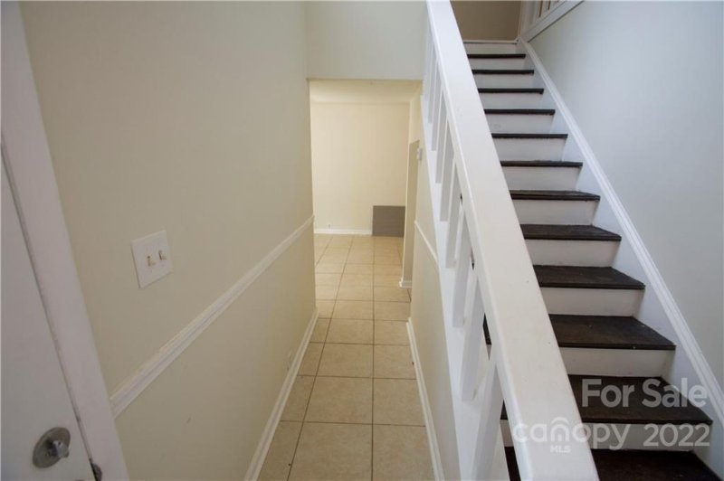 Property image 5 at 6925 Stonington Lane, Charlotte, NC 28227