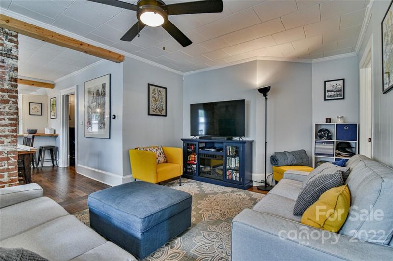 Property image 2 at 328 Bee Tree Road, Swannanoa, NC 28778