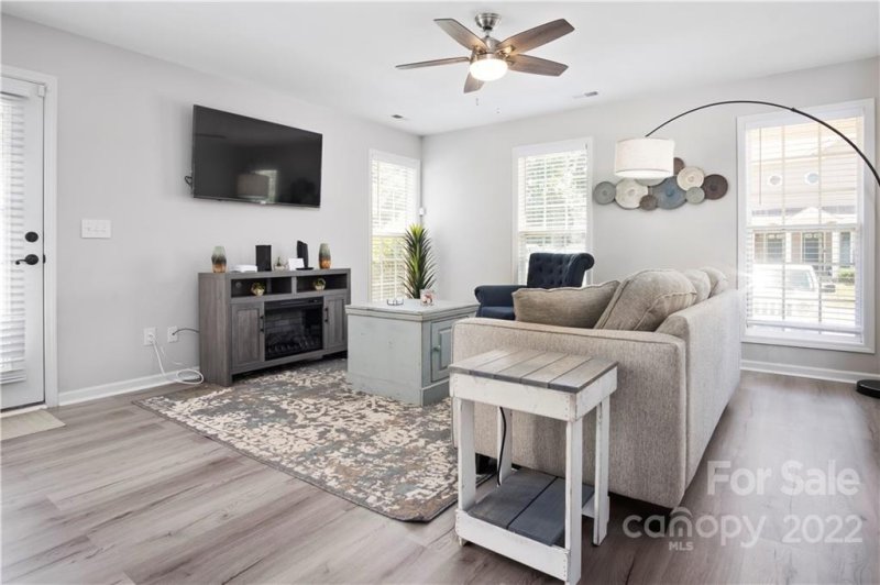 Property image 3 at 1820 Butterfly Lane, Charlotte, NC 28269