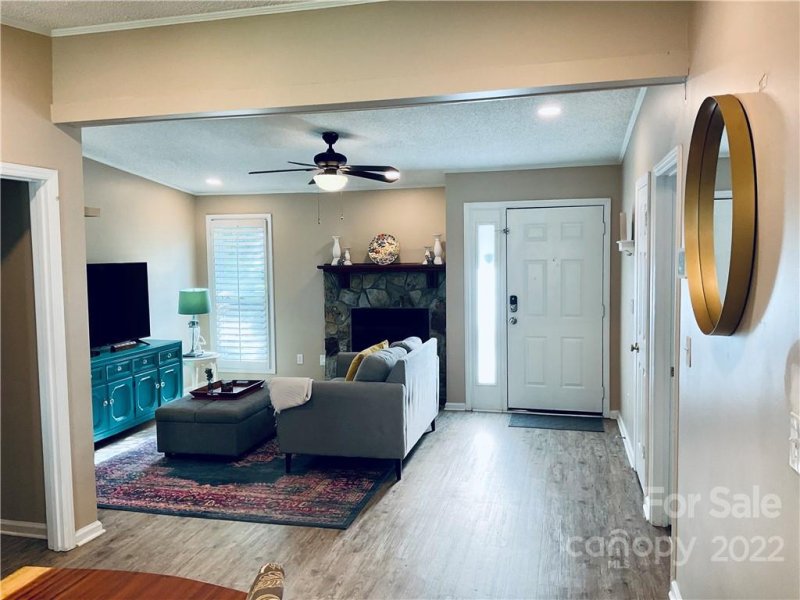 Property image 2 at 8220 Terra Linda Lane, Charlotte, NC 28215