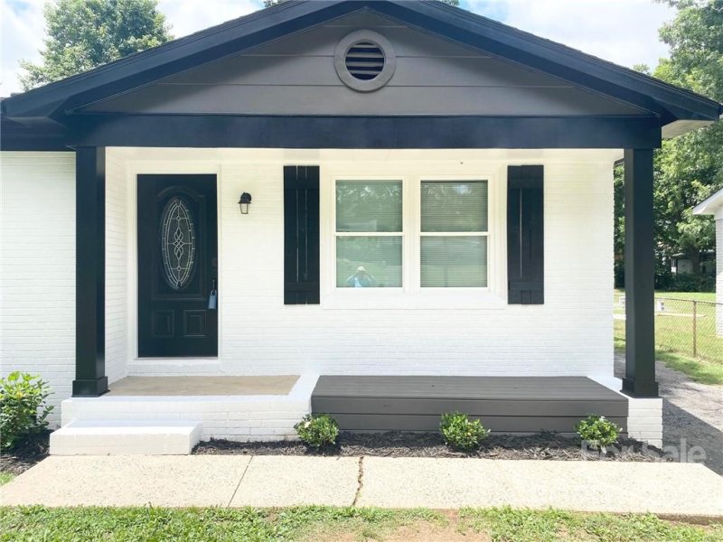 Property image 4 at 9633 Feldbank Drive, Charlotte, NC 28216