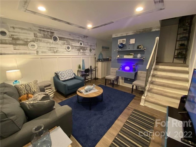 Property image 2 at 640 Chipley Avenue, Charlotte, NC 28205