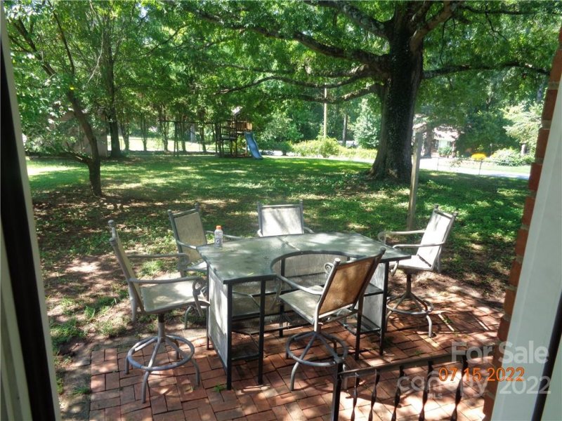 Property image 2 at 175 31st Avenue, Hickory, NC 28601