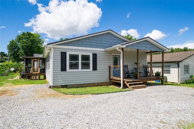 Property image 2 at 56 Shiloh Road, Asheville, NC 28803