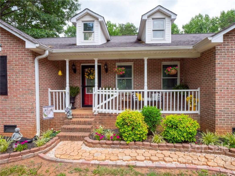 Property image 4 at 2511 Fallen Oak Trail, Lincolnton, NC 28092