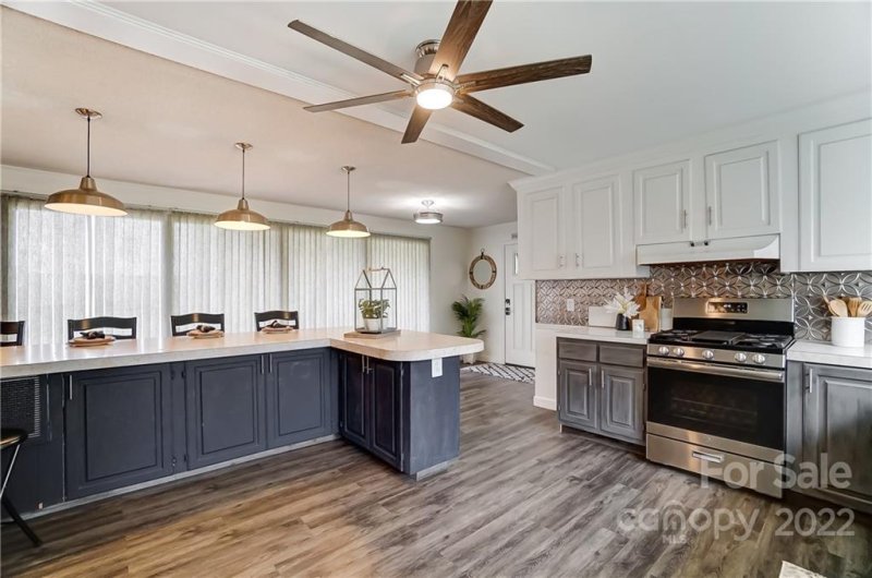 Property image 5 at 7727 Monroe Road, Charlotte, NC 28212