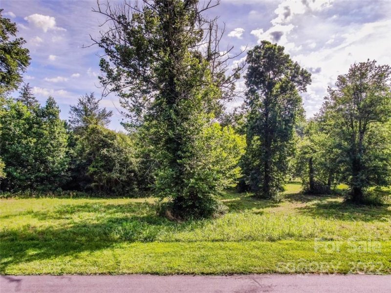 Property image 3 at 192 Natures Trail, Statesville, NC 28625