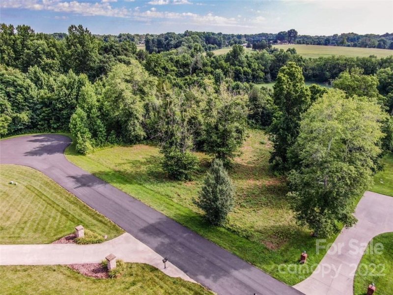 Property image 5 at 192 Natures Trail, Statesville, NC 28625