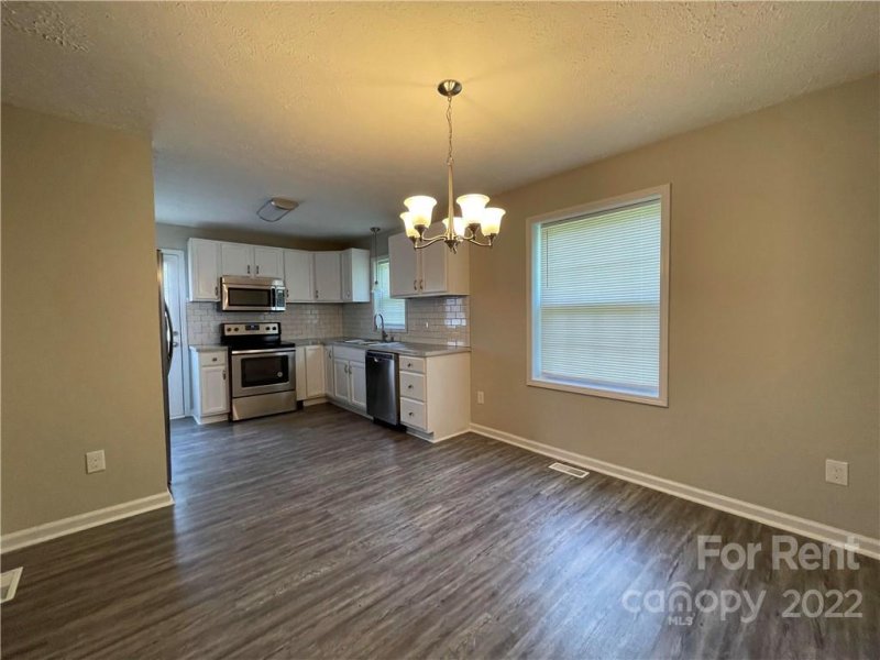 Property image 4 at 154 Crown Court, Kings Mountain, NC 28086