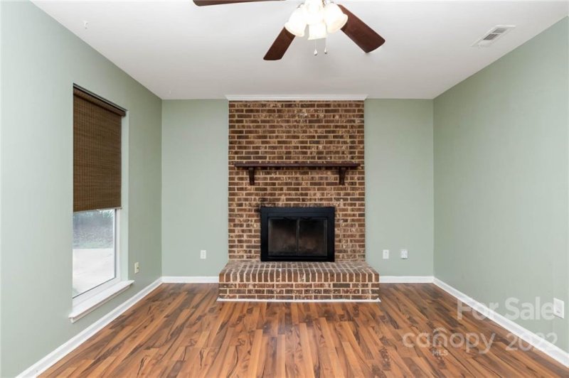 Property image 2 at 5301 Great Wagon Road, Charlotte, NC 28215