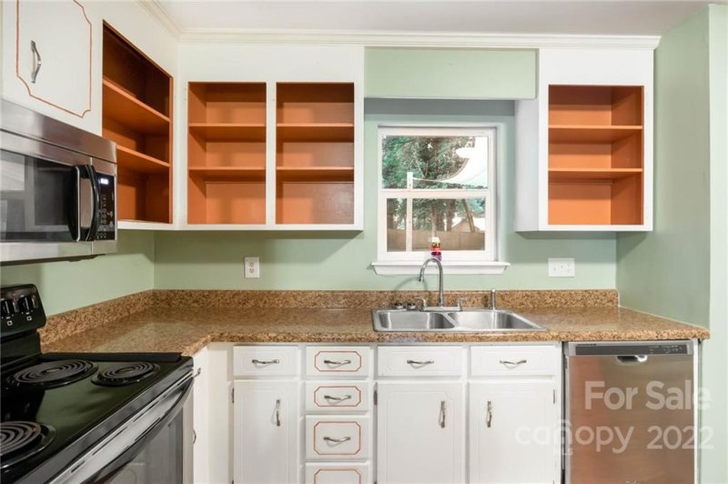 Property image 4 at 5301 Great Wagon Road, Charlotte, NC 28215