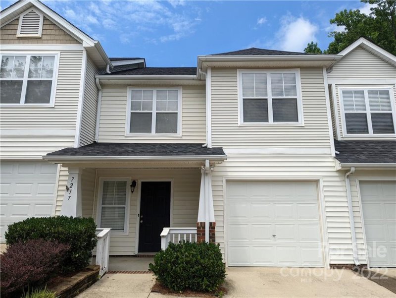 7217 Tom Castain Lane